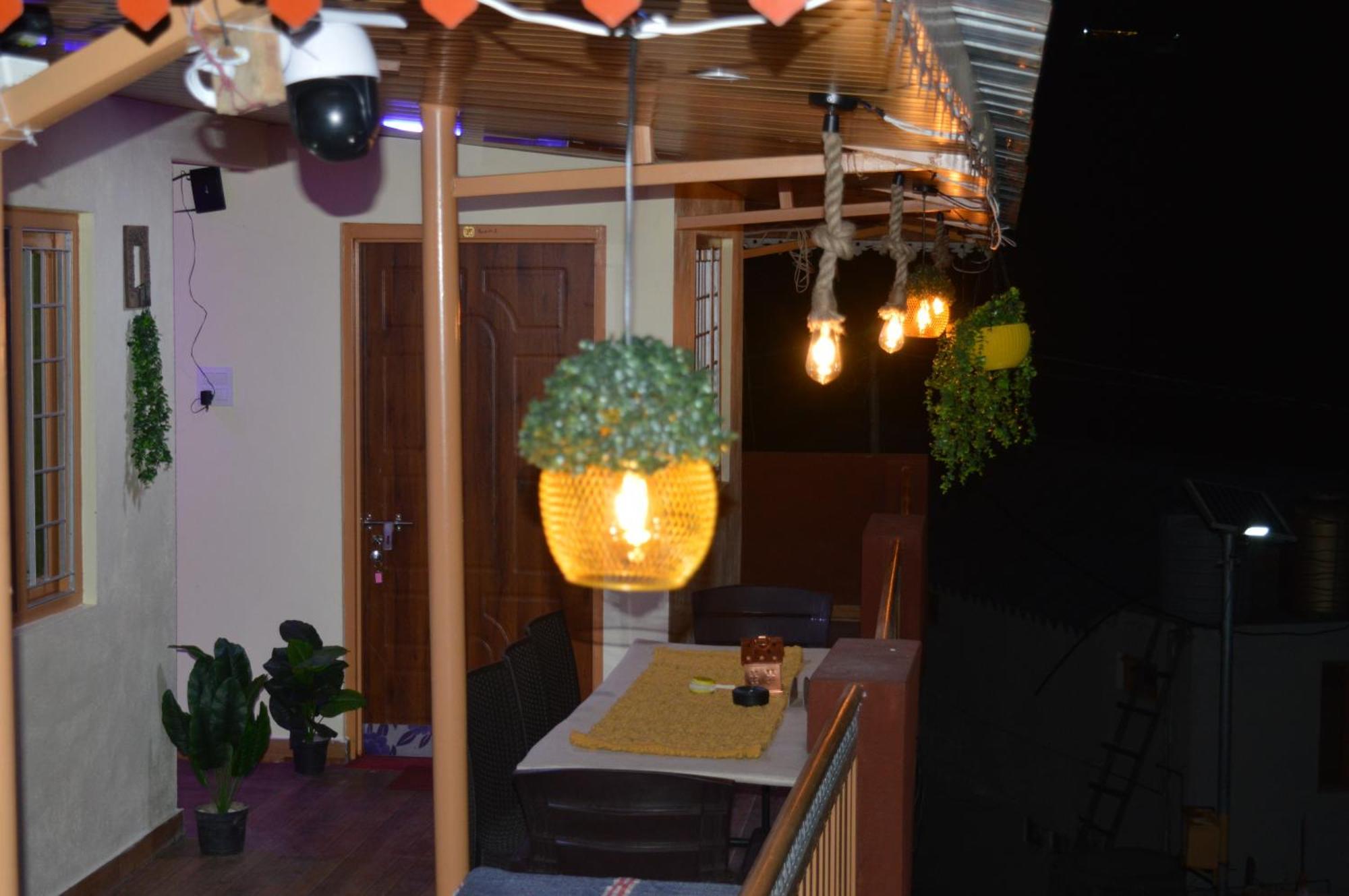 Laxmi Narayan Homestay-Harshil Harsil Extérieur photo