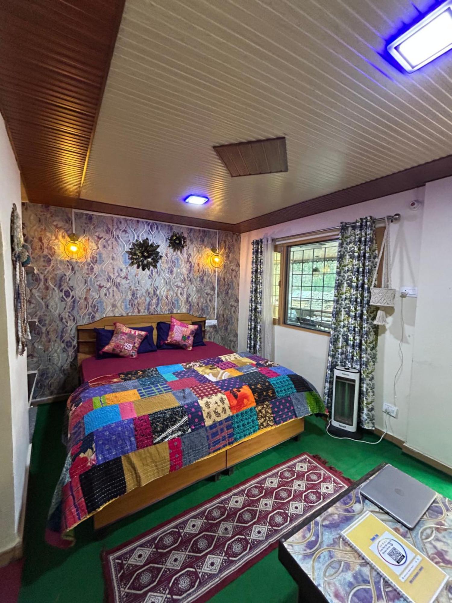 Laxmi Narayan Homestay-Harshil Harsil Extérieur photo